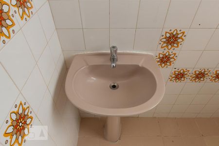 Apartamento para alugar com 70m², 2 quartos e 1 vaga Apartamento para alugar com 70m², 2 quartos e 1 vagaBanheiro Corredor