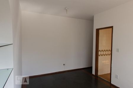 Apartamento para alugar com 70m², 2 quartos e 1 vaga Apartamento para alugar com 70m², 2 quartos e 1 vagaSala