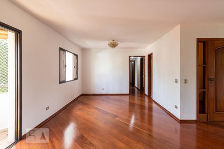 Sala de apartamento para alugar com 3 quartos, 160m² em Vila Olímpia, São Paulo