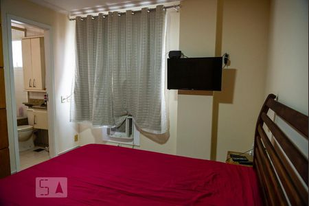 Apartamento à venda com 178m², 2 quartos e 3 vagas Apartamento à venda com 178m², 2 quartos e 3 vagasSuíte