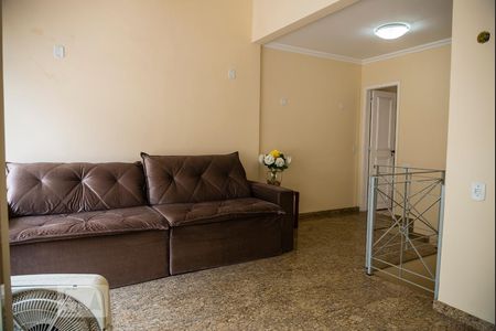 Apartamento à venda com 178m², 2 quartos e 3 vagas Apartamento à venda com 178m², 2 quartos e 3 vagasTerraço