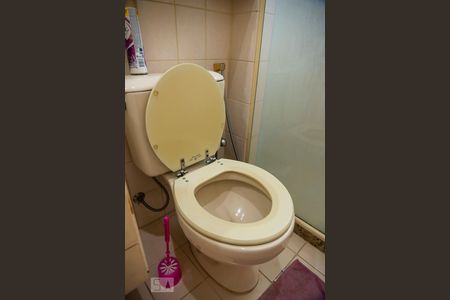 Apartamento à venda com 178m², 2 quartos e 3 vagas Apartamento à venda com 178m², 2 quartos e 3 vagasBanheiro Social