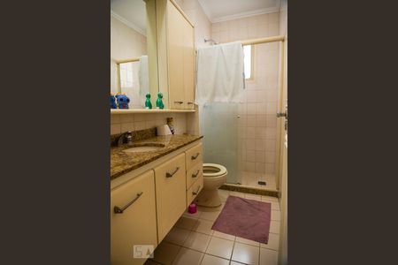 Apartamento à venda com 178m², 2 quartos e 3 vagas Apartamento à venda com 178m², 2 quartos e 3 vagasBanheiro Social