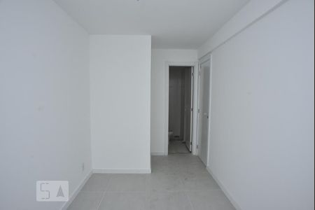 Apartamento para alugar com 130m², 3 quartos e 2 vagasQuarto de Serviço