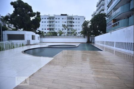 Apartamento para alugar com 130m², 3 quartos e 2 vagasÁrea comum - Piscina