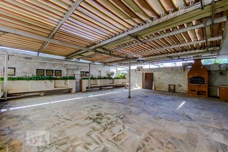 Apartamento à venda com 170m², 3 quartos e 2 vagasÁrea comum - Churrasqueira