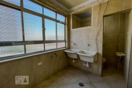 Apartamento à venda com 170m², 3 quartos e 2 vagasLavanderia