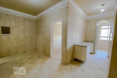 Apartamento à venda com 170m², 3 quartos e 2 vagasCozinha