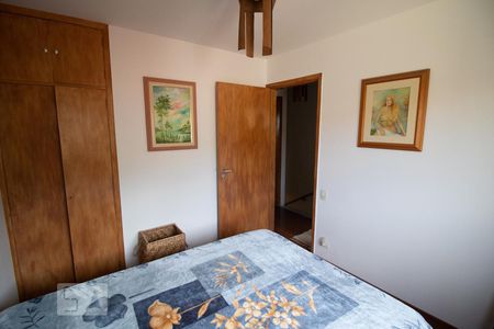 Casa à venda com 135m², 2 quartos e 2 vagasDormitório 2