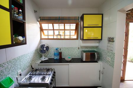 Casa à venda com 135m², 2 quartos e 2 vagasCozinha