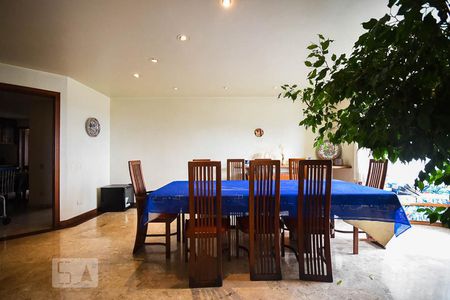 Sala de jantarn de apartamento à venda com 4 quartos, 380m² em Real Parque, São Paulo