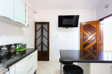 Casa à venda com 180m², 3 quartos e 4 vagas Casa à venda com 180m², 3 quartos e 4 vagasCozinha