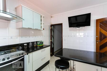 Casa à venda com 180m², 3 quartos e 4 vagas Casa à venda com 180m², 3 quartos e 4 vagasCozinha