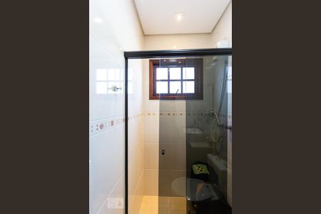 Casa à venda com 180m², 3 quartos e 4 vagas Casa à venda com 180m², 3 quartos e 4 vagasBanheiro da Suíte 2