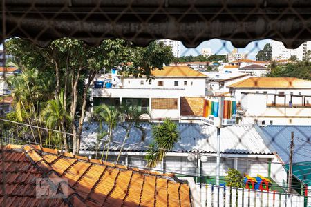 Casa à venda com 180m², 3 quartos e 4 vagas Casa à venda com 180m², 3 quartos e 4 vagasVista