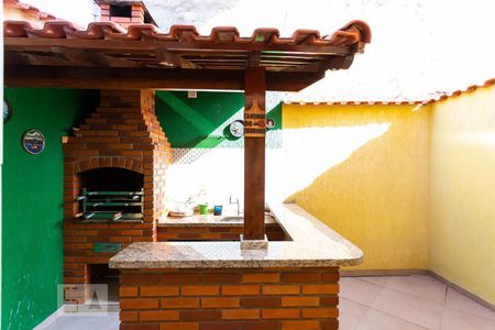 Casa à venda com 180m², 3 quartos e 4 vagas Casa à venda com 180m², 3 quartos e 4 vagasChurrasqueira