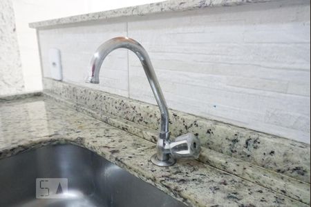 Casa para alugar com 50m², 1 quarto e sem vaga Casa para alugar com 50m², 1 quarto e sem vagaCozinha - Torneira