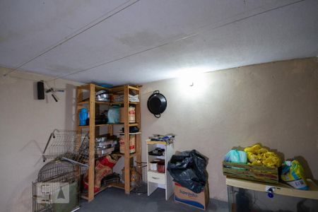 Casa à venda com 130m², 3 quartos e 4 vagasDespensa