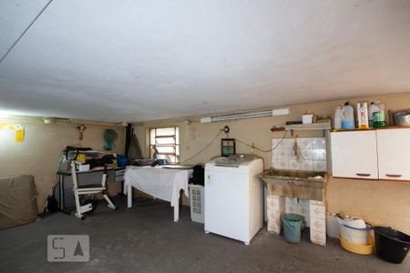 Casa à venda com 130m², 3 quartos e 4 vagasÁrea de Serviço