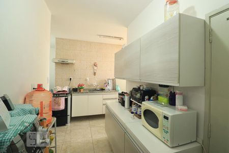 Apartamento à venda com 118m², 2 quartos e sem vagaCozinha