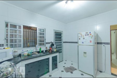 Casa à venda com 120m², 2 quartos e 2 vagasCozinha