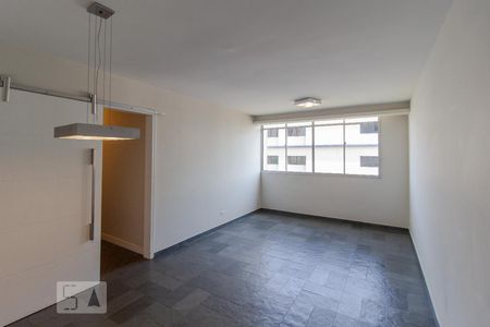 Sala de apartamento à venda com 2 quartos, 90m² em Santo Amaro, São Paulo