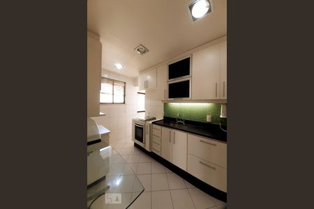 Apartamento à venda com 102m², 3 quartos e 1 vagaCozinha