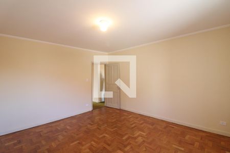 Casa à venda com 220m², 3 quartos e 4 vagasQuarto 2