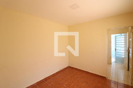 Casa à venda com 220m², 3 quartos e 4 vagasEscritório