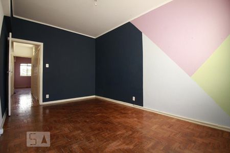 Apartamento à venda com 110m², 2 quartos e sem vagaDormitório 2