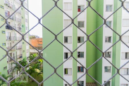 Vista do Quarto 1 de apartamento para alugar com 2 quartos, 49m² em Vila Carmosina, São Paulo