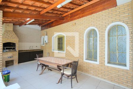 Casa à venda com 250m², 3 quartos e 2 vagasÁrea gourmet
