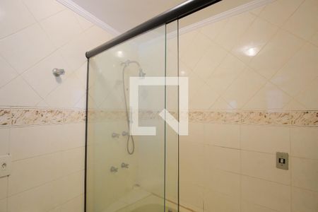 Casa à venda com 250m², 3 quartos e 2 vagasBanheiro da Suíte