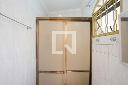 Casa à venda com 250m², 3 quartos e 2 vagasBanheiro de serviço