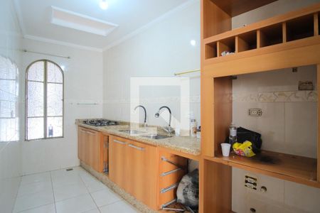 Casa à venda com 250m², 3 quartos e 2 vagasCozinha