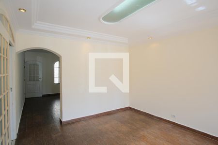 Sala de casa à venda com 3 quartos, 250m² em Cidade Mãe do Céu, São Paulo