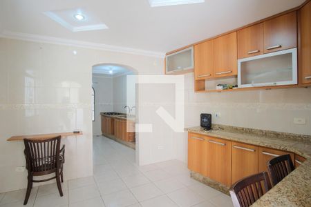 Casa à venda com 250m², 3 quartos e 2 vagasCopa