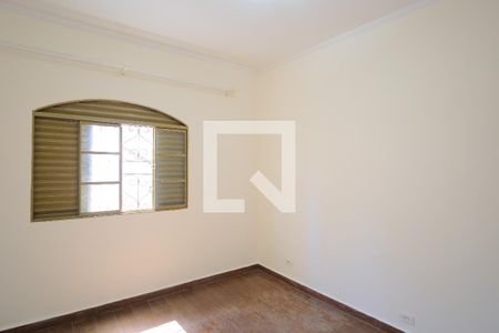 Casa à venda com 250m², 3 quartos e 2 vagasQuarto 2