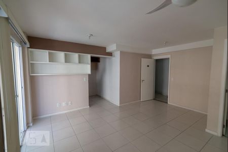 Sala de apartamento à venda com 1 quarto, 48m² em São Francisco Xavier, Rio de Janeiro