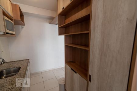 Apartamento à venda com 48m², 1 quarto e 1 vaga Apartamento à venda com 48m², 1 quarto e 1 vagaCozinha e Área de Serviço