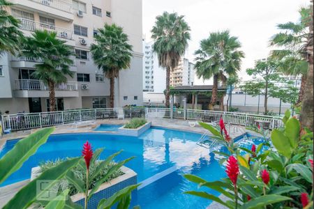 Apartamento à venda com 48m², 1 quarto e 1 vaga Apartamento à venda com 48m², 1 quarto e 1 vagaÁrea comum - Piscina