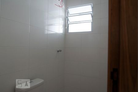 Banheiro de apartamento para alugar com 1 quarto, 30m² em Jardim Aricanduva, São Paulo