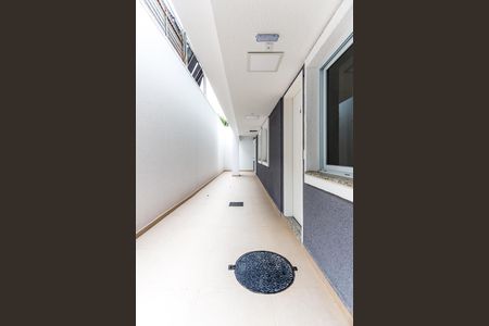 Apartamento para alugar com 42m², 2 quartos e sem vaga Apartamento para alugar com 42m², 2 quartos e sem vagaÁrea Comum - Corredor Entrada