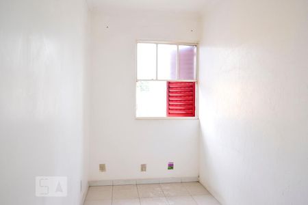 Quarto 2 Janela de apartamento para alugar com 2 quartos, 70m² em Vila Bancária, São Paulo