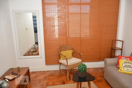 Sala de apartamento à venda com 2 quartos, 55m² em Jardim Guanabara, Rio de Janeiro