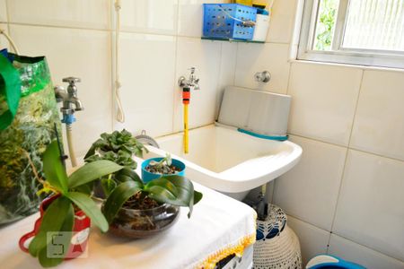 Apartamento à venda com 55m², 2 quartos e 1 vaga Apartamento à venda com 55m², 2 quartos e 1 vagaDetalhe da area de serviço