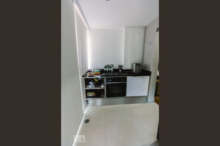 Apartamento para alugar com 45m², 1 quarto e 1 vaga Apartamento para alugar com 45m², 1 quarto e 1 vagaVaranda