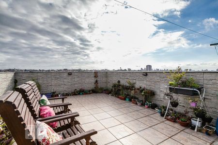 Apartamento à venda com 190m², 2 quartos e 2 vagasCobertura