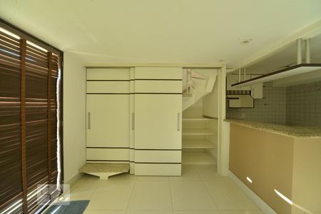 Sala de apartamento para alugar com 1 quarto, 70m² em Setor de Habitações Individuais Norte, Brasília