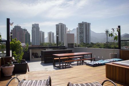 Apartamento à venda com 300m², 4 quartos e 2 vagashofromassagem